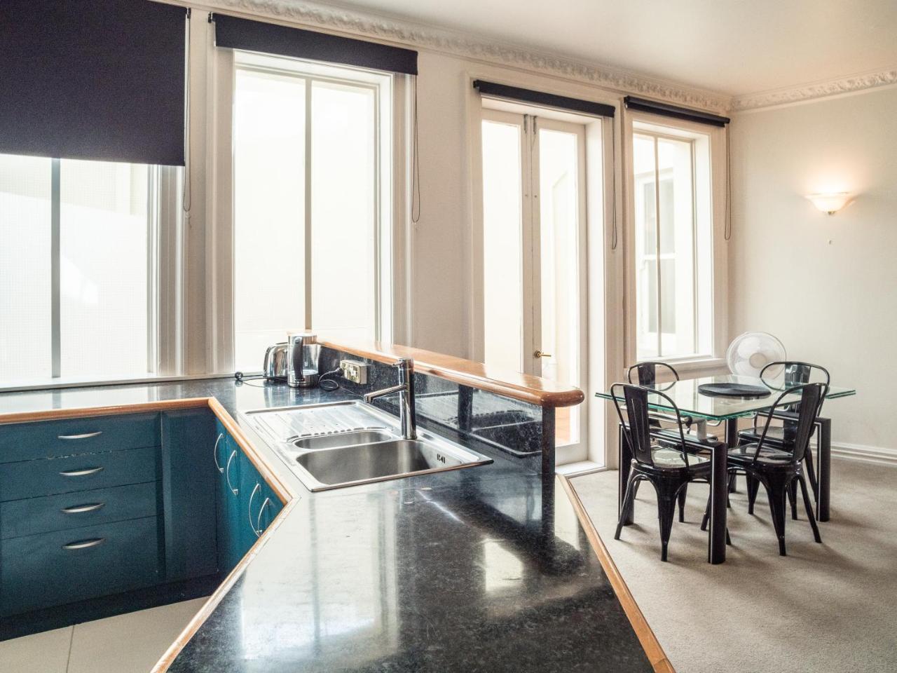 ยู สวีท ออน แมนเนอร์ Apartment เวลลิงตัน ภายนอก รูปภาพ
